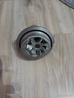 Vodná pumpa Continental. - 3