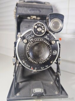 starý foťák Zeiss - 3
