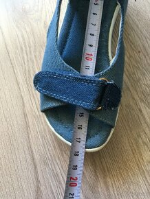 Dievcenske sandalky nové veľkosť 28 - 3