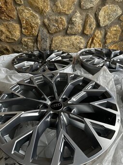 Audi RS R19 - 3