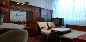Exkluzívne na predaj 1,5 izbový byt Medzilaborce - 3