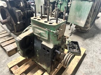 Motor Zetor 25 - 3
