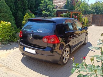 Volkswagen Golf V GTI 2.0 TFSI - 3
