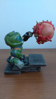DOOM Eternal – Slayer vs. Cacodemon – Mini Collectible Figur - 3
