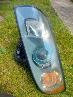 Predám xenónové reflektory na Volvo V50 - 3