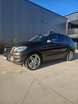Mercedes-Benz ML 350 BLUETEC 4 MATIC - 3