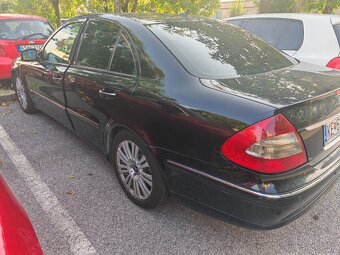 Mercedes E220 ..W211 - 3