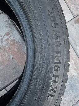 205/60 R16 - 3