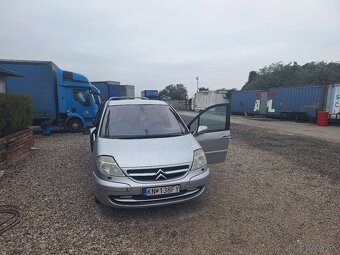 CITROËN C8 - 3