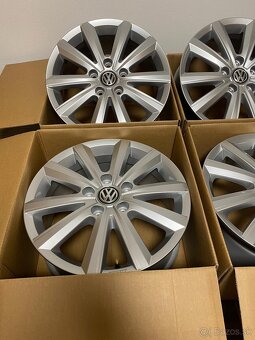 5x120 R17 Volkswagen Transporter Multivan Caravelle - 3