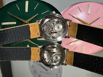 PRIM Traktor so sivým okružím - 3