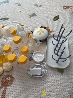 Odsávačka mlieka Medela - 3