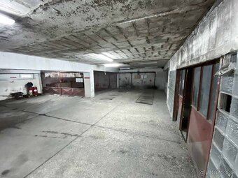 Priestranná garáž ( Chlumeckého ) - 3