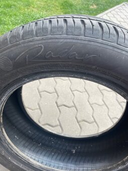 Predám 2 letné pneumatiky - 3