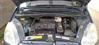 Predám Citroen Xsara Picasso 1,6 benzín - 3