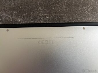 Macbook Air 13” 2017 - 3