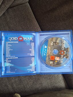 Playstation 4 - 3