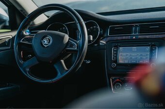 Predám Skoda Superb 2fl 2.0 125kw DSG 2014 full výbava - 3