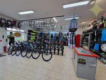 Na predaj polyfunkčný objekt, 570 m2, Prievidza, Olympioniko - 3