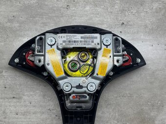 Predam AirBag s multifunkcnymi tlacidkami Mercedes - 3