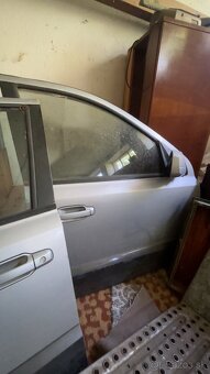 Dvere Kia Sorento 1 - 3