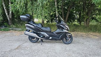 Honda SW-T400 Silver Wing ABS r.v. 2010 - 3