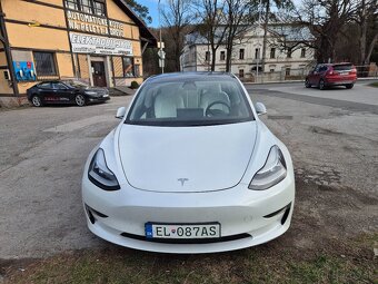 Tesla model 3 Performance - 3