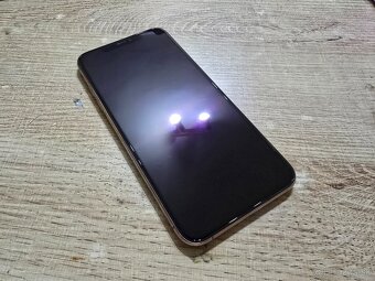 Iphone 11 PRO Max 256gb plnefunkcny v super stave ma len jem - 3