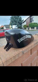Harley nádrž - 3