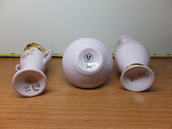 Set, originál růžový porcelán H&C Chodov, 3 vázičky-amforky. - 3