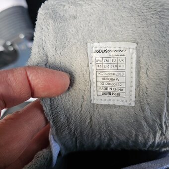 Dievčenské korčule na ľad - 3