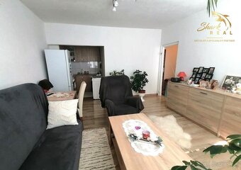 ZNÍŽENÉ PEKNÝ 2 IZBOVÝ BYT - PO REKONŠTRUKCIÍ - 3