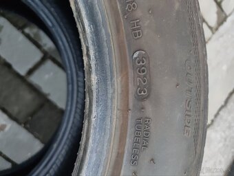 Gumy 215/55 R17 Letné - 3