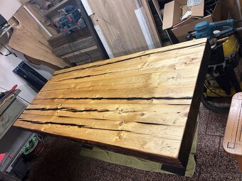 Masívny stôl - 3