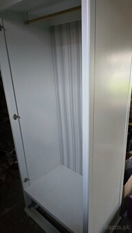 biela skina so zrkadlom IKEA - 3
