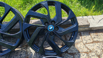 5x112 R19 --- BMW i3 - 3