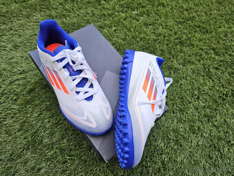 Predam nove detske kopacky turfy adidas F50 - 3