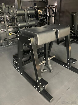 GLUTE REVERSE HYPER - NOVÉ - 3