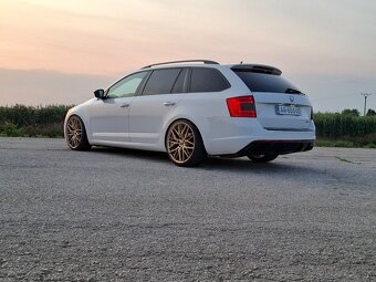 Škoda octavia Rs 2.0tdi Dsg 135kw 2015 - 3