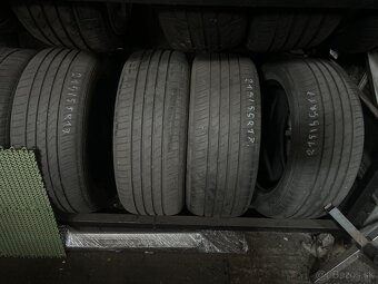 Predám letné pneu 215/55r17 nexen - 3
