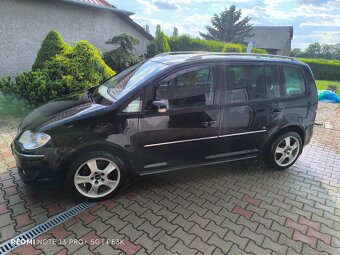 Predám Volkswagen Touran Facelift Highline 1.9 TDI - 3