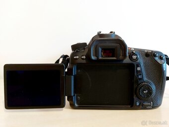Canon EOS 70D s objektívom EF-S 18-135 mm - 3
