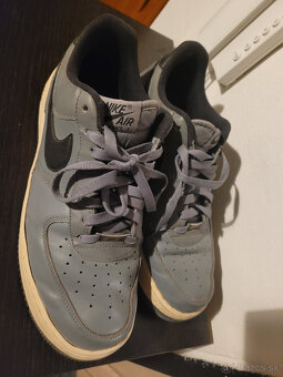 predám tenisky topánky nike jordan air force sivé v. 44-45 - 3