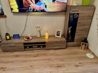 Obývacia stena s LED - 3