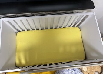 Postielka so zasuvkou - 3