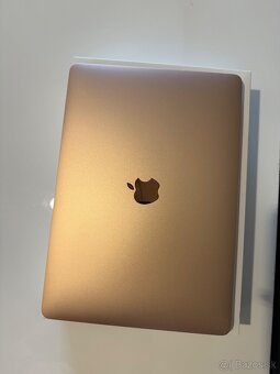 MacBook Air M1, rosegold 8GB, 256 GB - 3