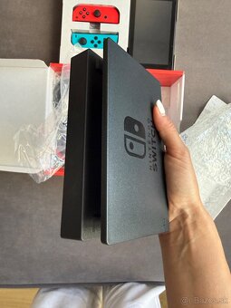NINTENDO Switch, 32GB - 3
