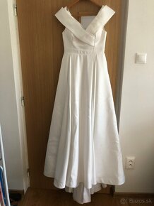 Nádherné saténové svadobné šaty - 3