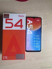 novy dotykovy zte a54 s vykonnou bateriou - 3
