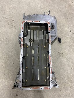 olejová vaňa bmw e38 740i M62B44 - 3
